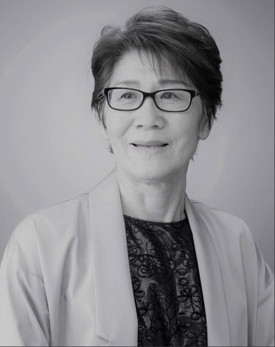 井上 千保子